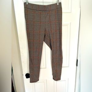 Loft Pull on Plaid Work Pants sz L
